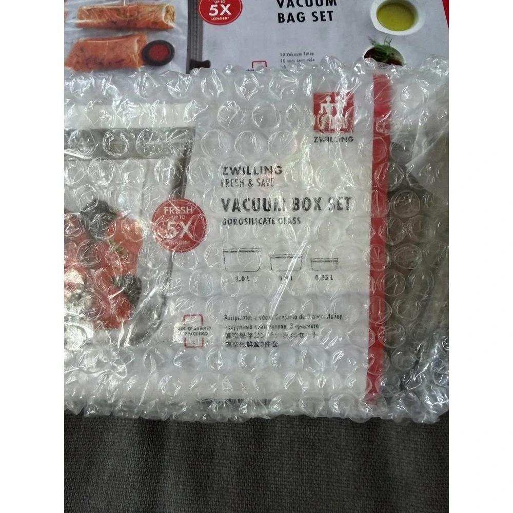 NEW ZWILLING Fresh & Save Vacuum Pump Bundle with 3 Glass Containers 10 Bags